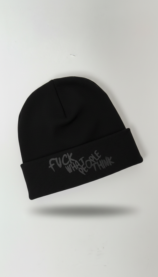 FUCK WHAT PEOPLE THINK Kepurė - Juoda